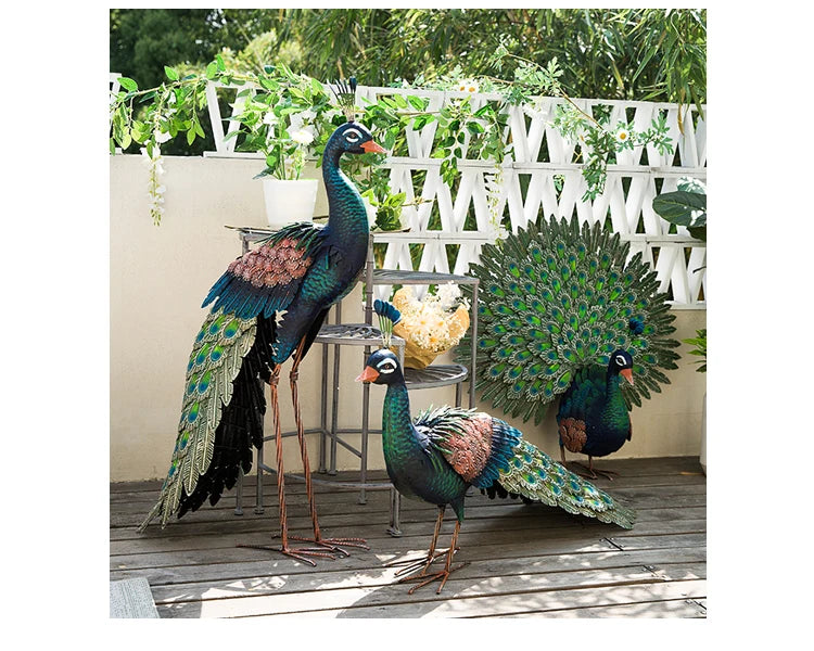 Modern Garden Decoration Peacock Statue Home Decor Metal Bird Sculpture Garden
