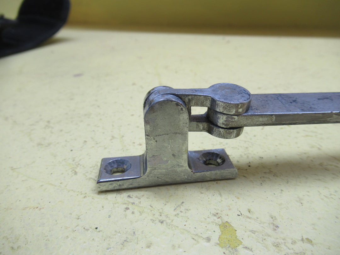 Chrome Ribbed End Casement Stay with Rectange End 320L x 12W