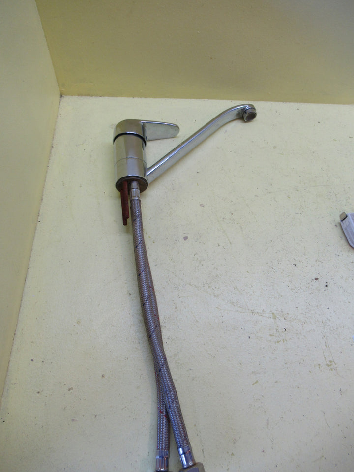 Kitchen Mixer Tap with Flexi Hose 110L x 50Dia x 110 Lever.250L Spout