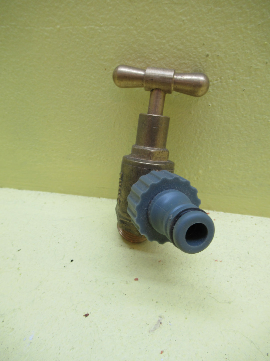 Brass Thumb Turn Value with Plastic Fitting 95H x 50W x 70D