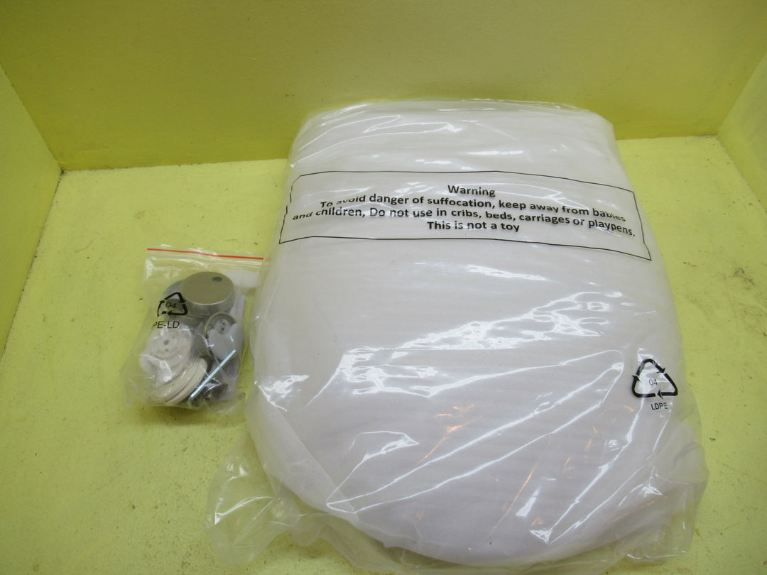 Brand New Caroma Toilet Seat with Fittings 65H x 44D  x 36.5W