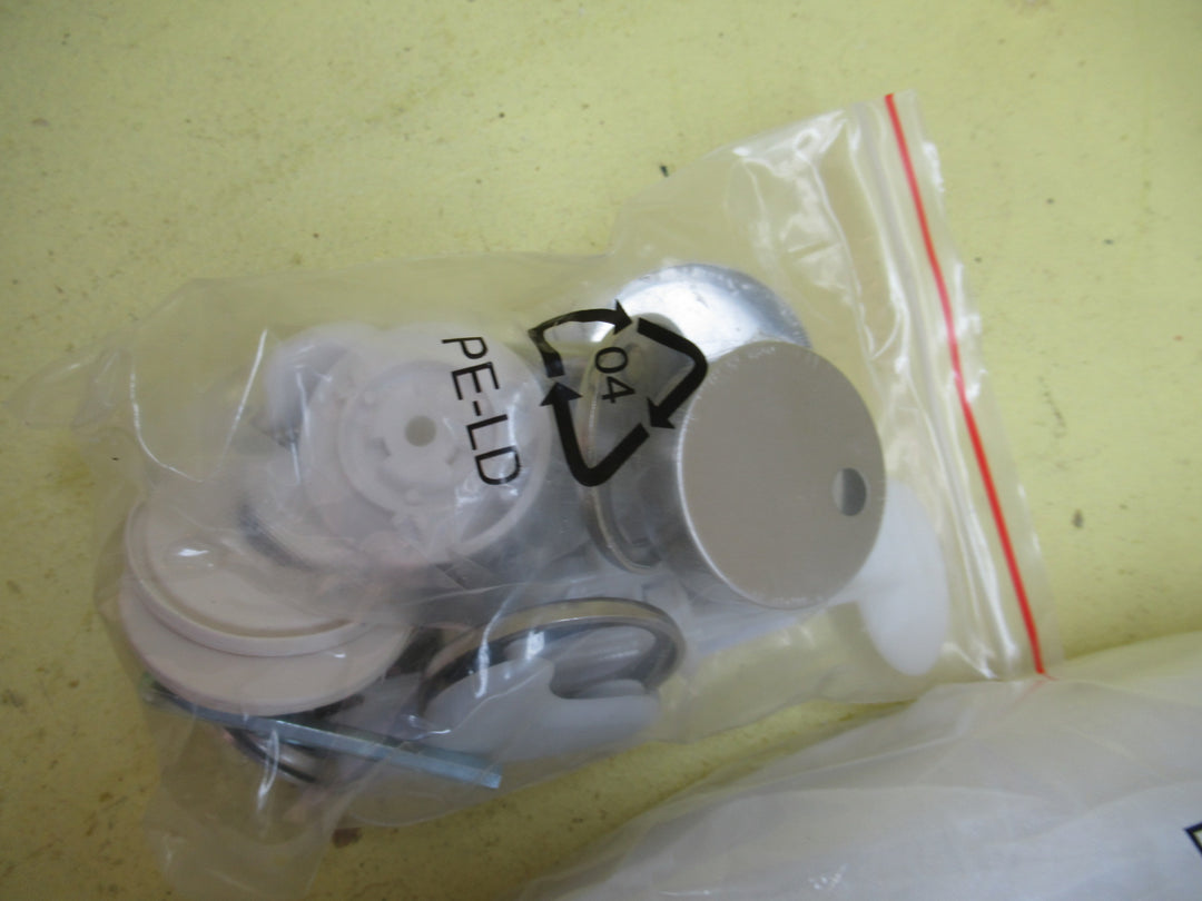 Brand New Caroma Toilet Seat with Fittings 65H x 44D  x 36.5W