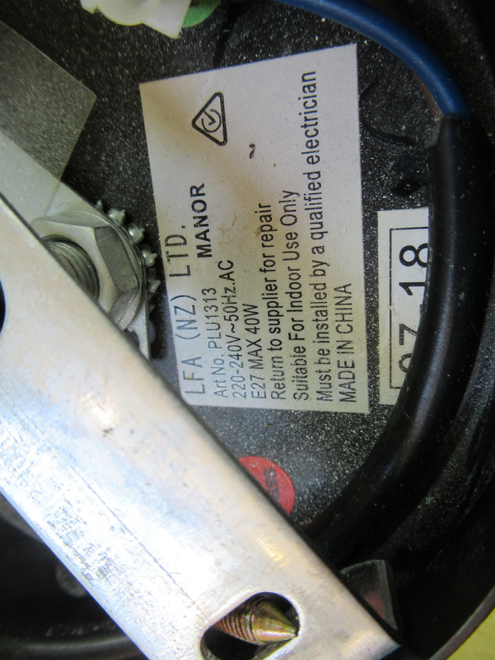 Diamond Shape Cage Pendant Light 350H x 270W x 270D