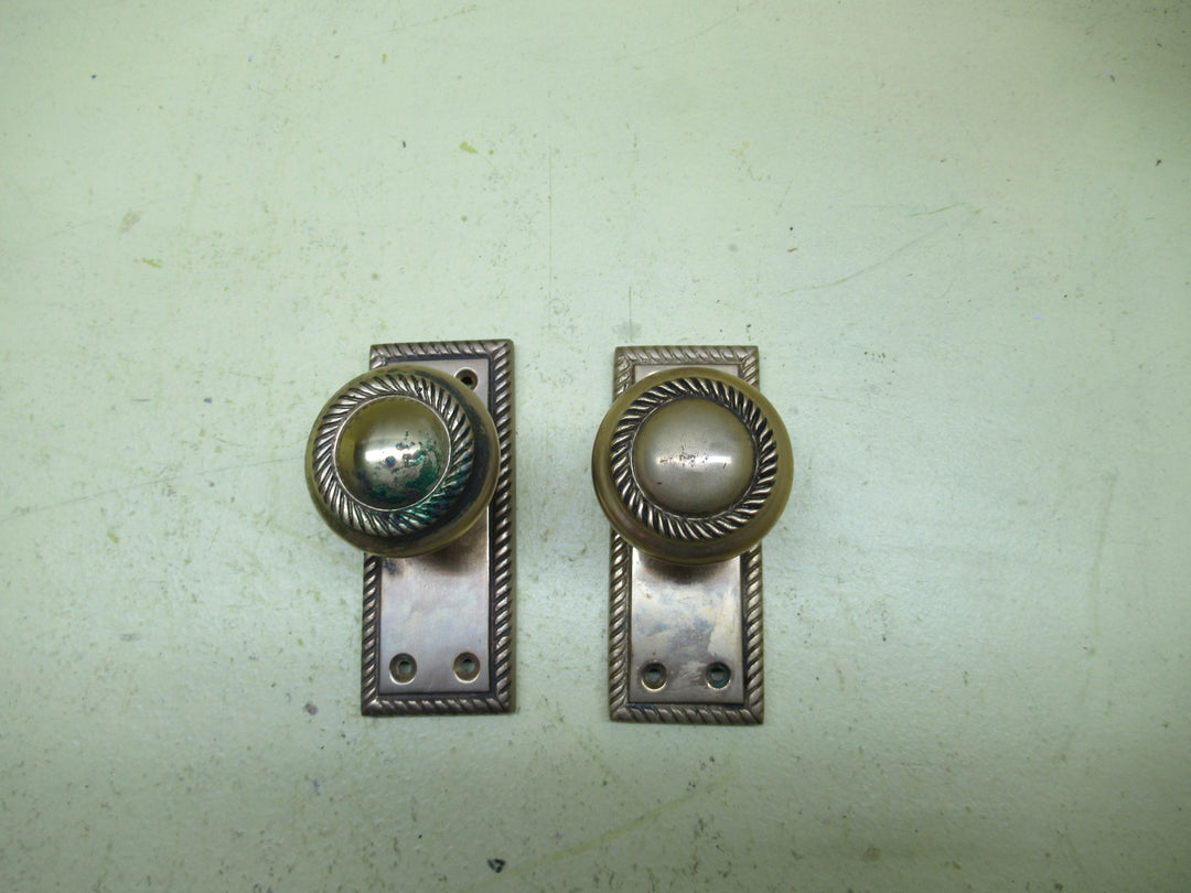 Brass Rectangle Twisted Rope Edge Knob Latch Handles 60H x 110L x 40W