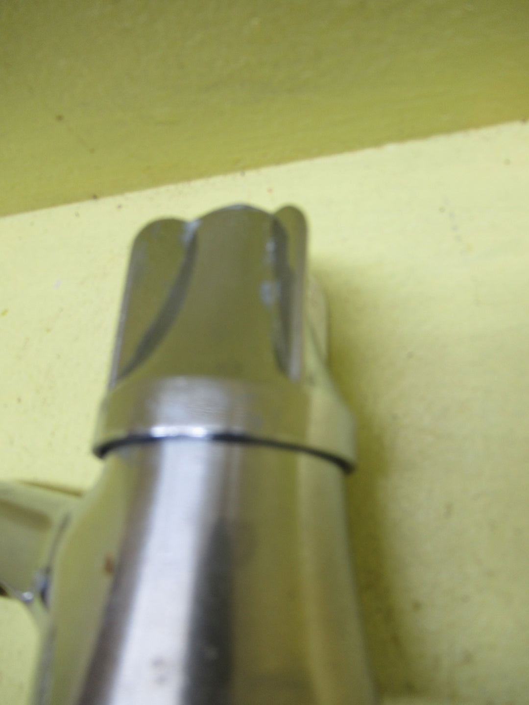 Large Tapered Side fin BasinFucet Tap 80H x 100D x 50Dia