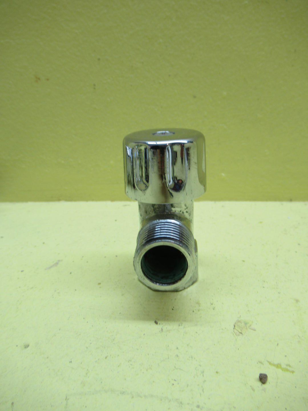 Chrome Toilet Water Valve 60H x30Dia