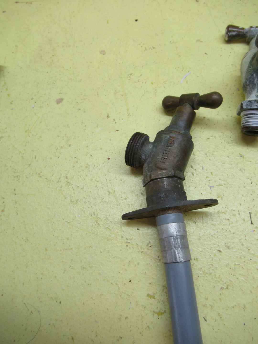 Brass Toggle Faucet 100L x 50D (15mm)