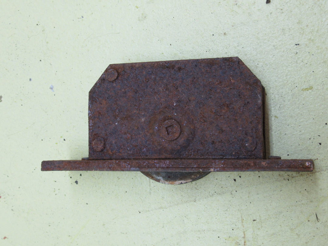 Brass Front Angled Rectangle Sash Pulley 125L x 30W/Body 80H x 50D x 12W