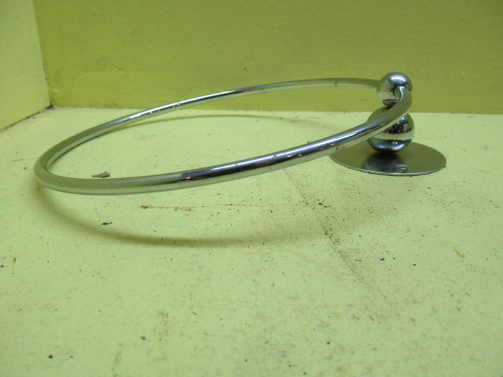 Chrome Circle Towel Holder 185Dfua x 45D