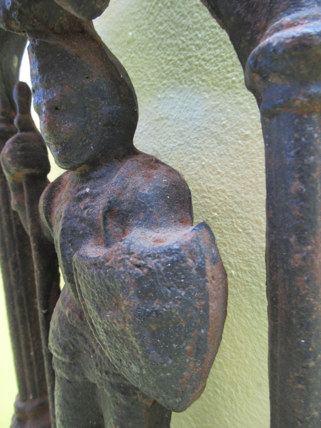 Knight in a Collum holding a Sheild Door Stop(Cira 1805) 440H x 200W x 75D