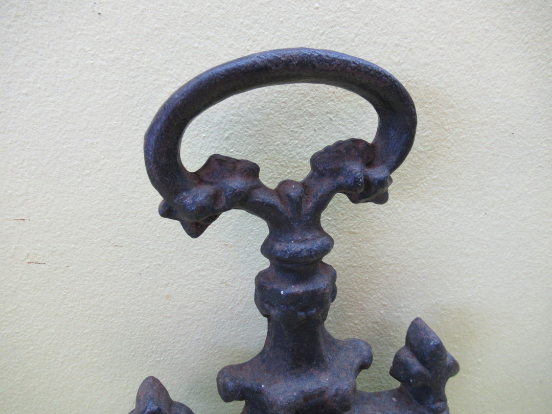 Knight in a Collum holding a Sheild Door Stop(Cira 1805) 440H x 200W x 75D