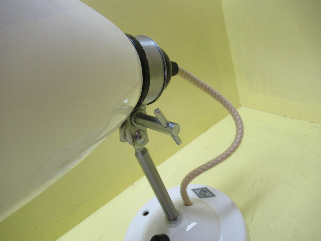 Porcelain Wall Light with Push Button