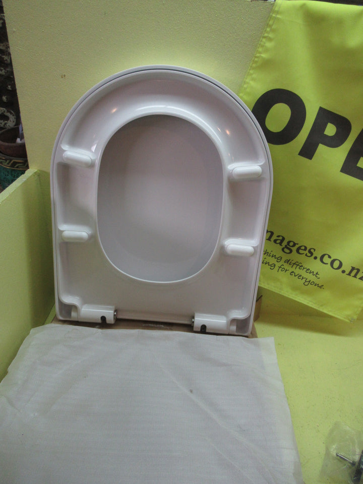 Toilet Seat(New) 450D x 360W x 50H