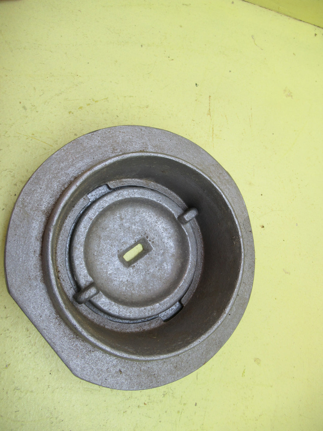 Wickens Castings Masterton Water pipe Inspection Cover 185Dia x 135Dia(Inside) 48-70H