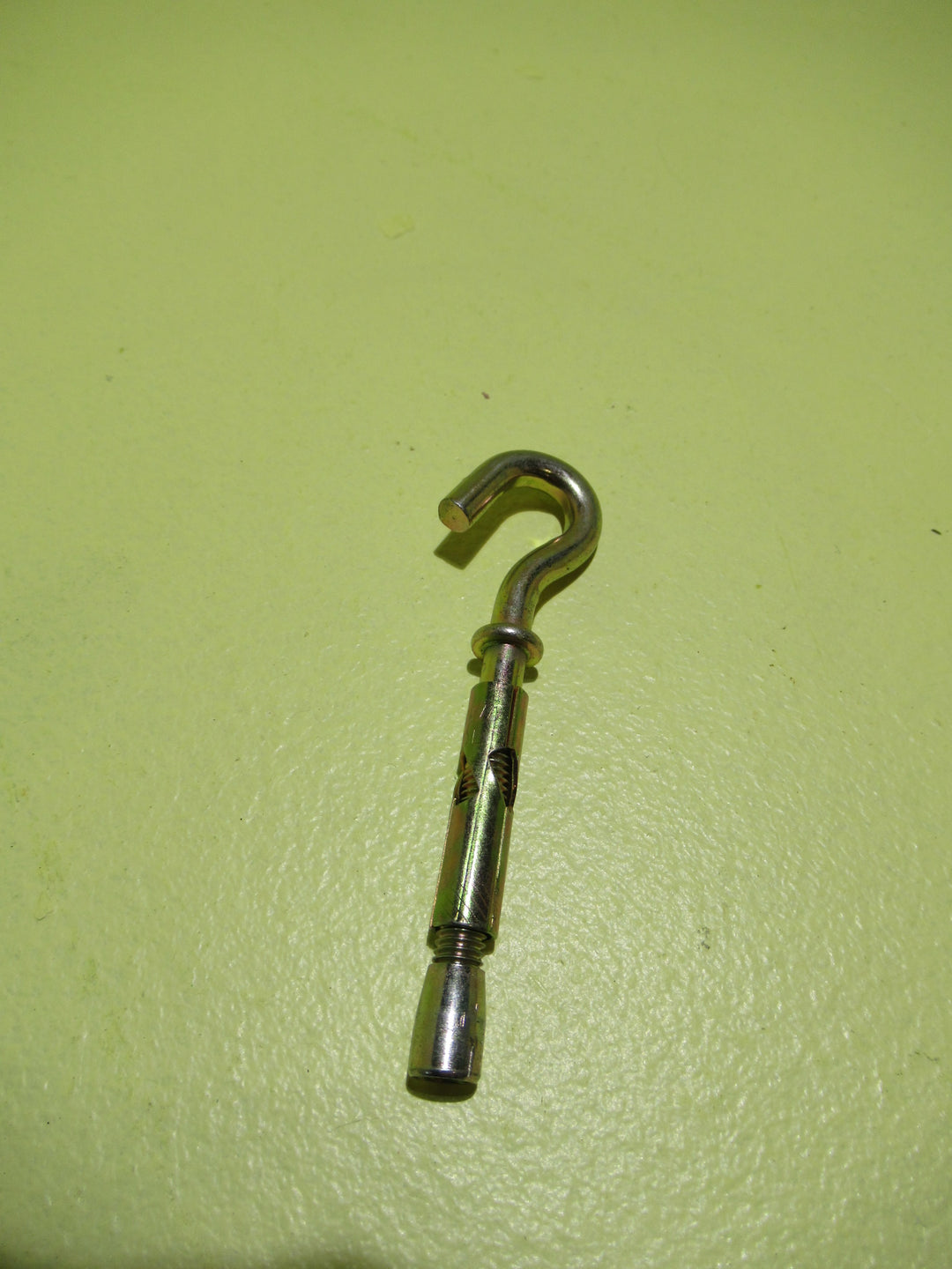 Various Hooks & Eyelets