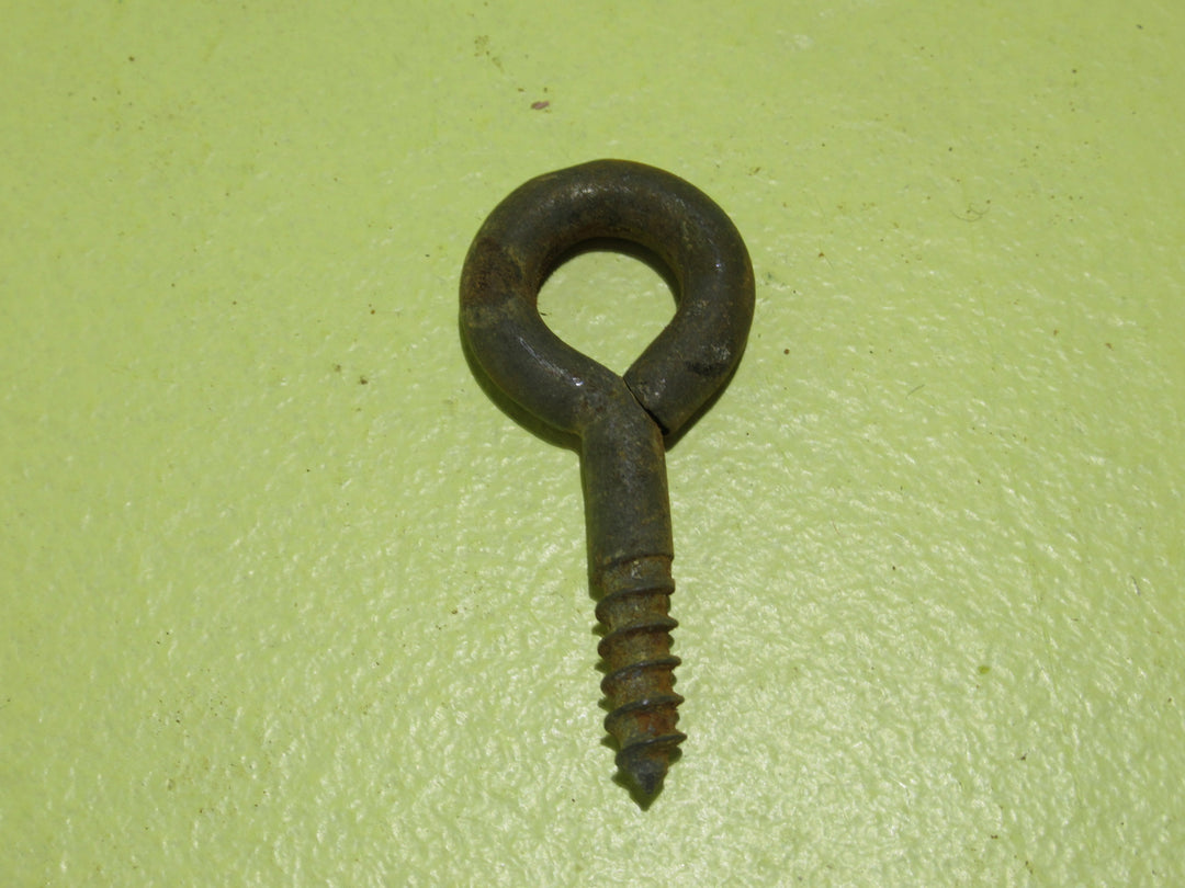 Various Hooks & Eyelets