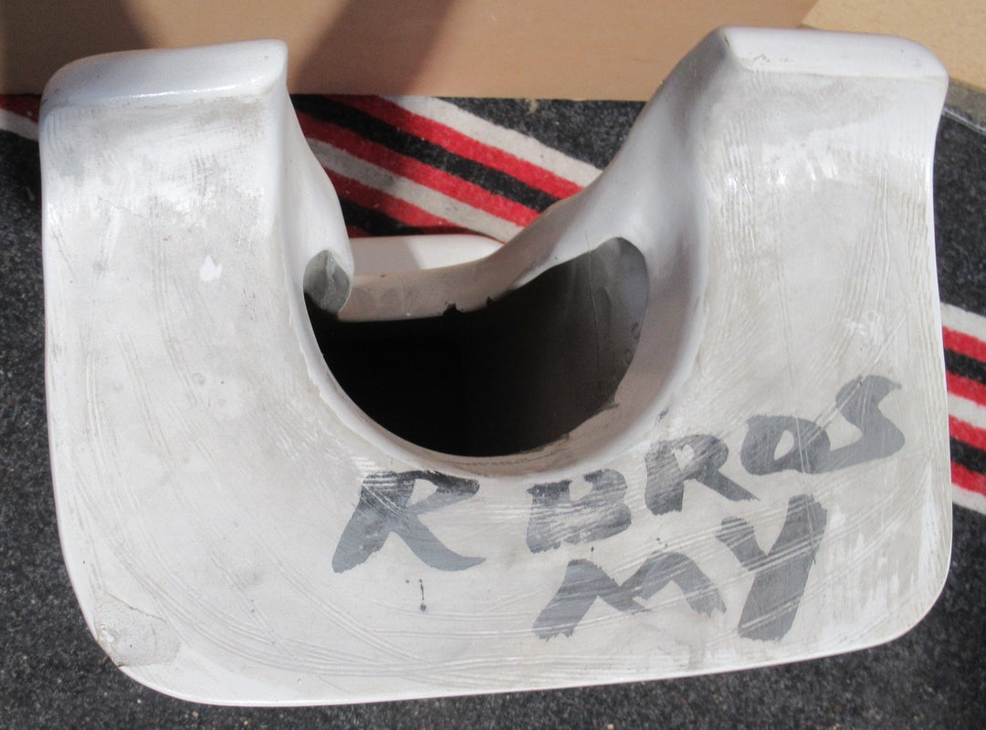 Large Rounded Square Pedestal (Reg No 699251)   640H x 280-340W x 200D