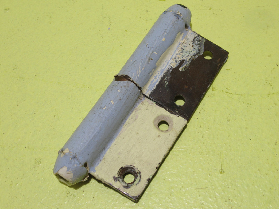 Brass Spring Loaded Split Bullet Hinge (Painted)   100L x 40W