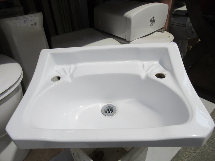 Plastic White Basin   220H x 560W x 400D