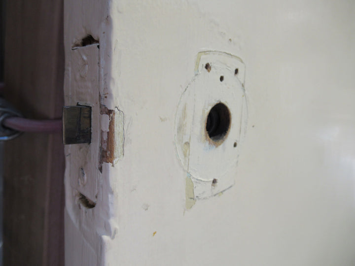 Cream & Varnish Finish Hollow Core Door   1980H x 810W x 40D