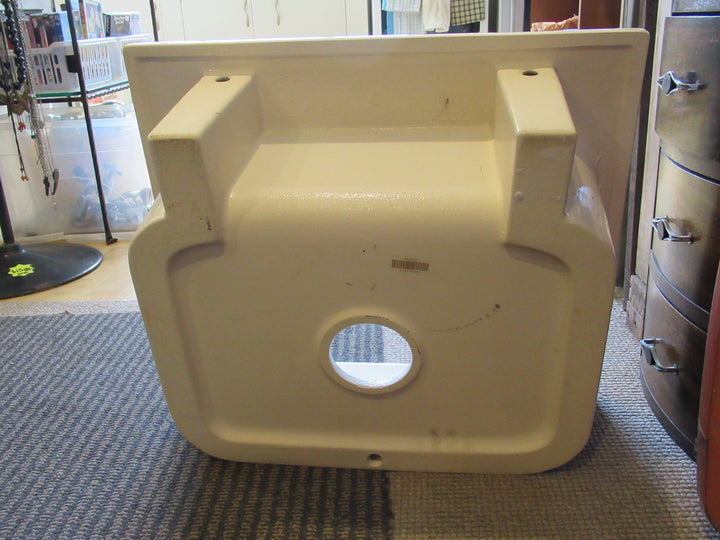 Lancashire Butler/Laundry Sinks 610W x 520D x 220H  (Lavabo Light Max)