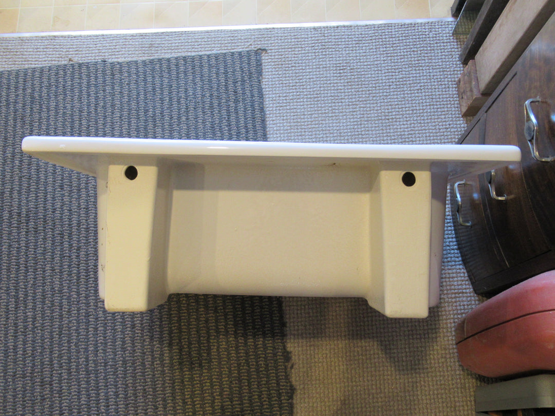 Lancashire Butler/Laundry Sinks 610W x 520D x 220H  (Lavabo Light Max)