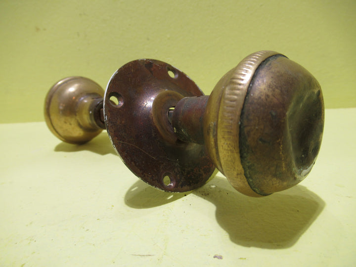 Brass Wide Ribbed Hollow Pressed Knob Set no Rose  170L x 45D