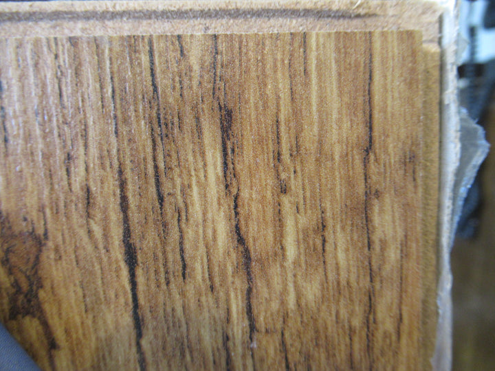 Kainoll Laminate Flooring 1380: x 193W x 7D