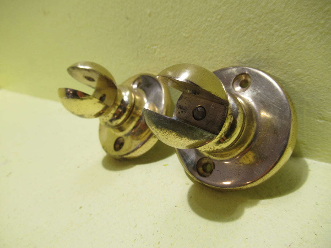 Brass Shelf Brackets 55D/Shelf Gap 10H