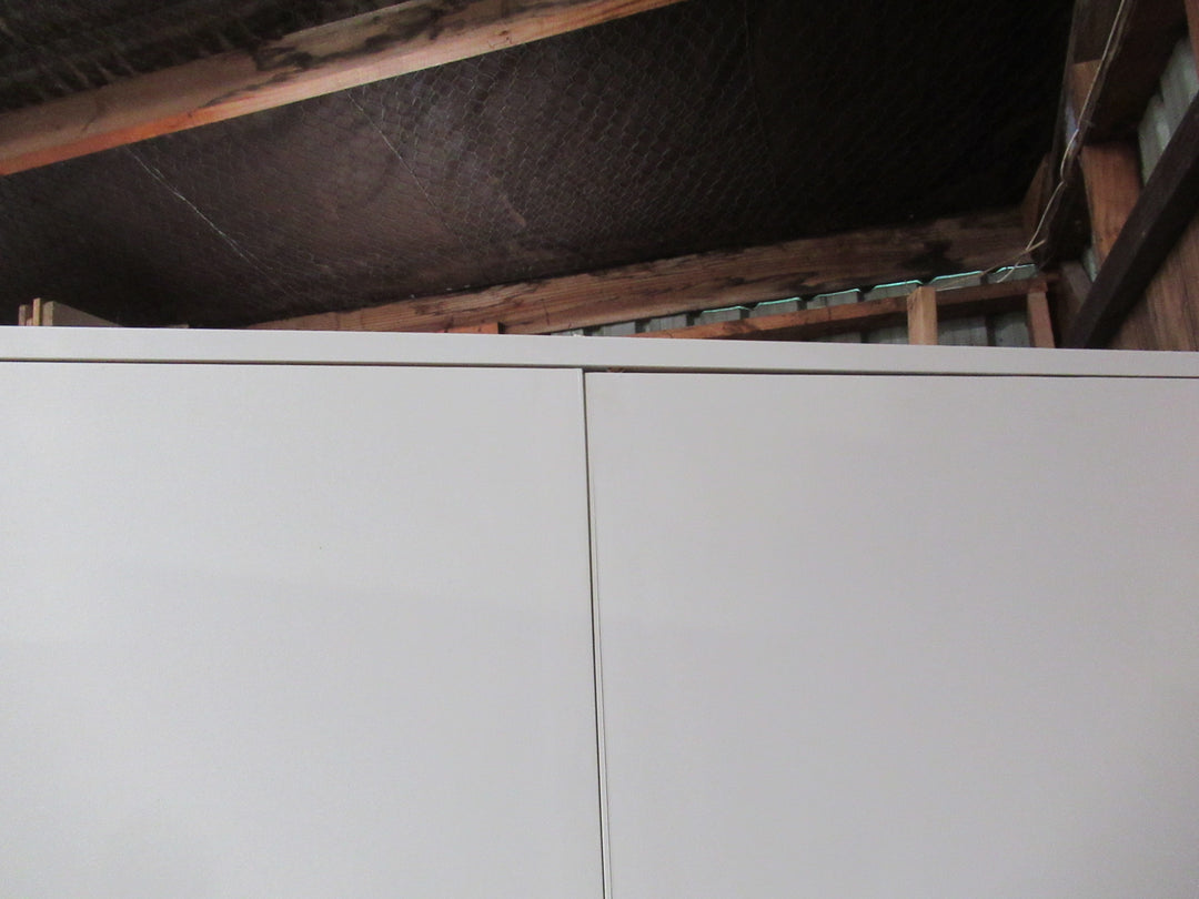 Double Hollow Core Walldrobe/Cupboard Doors in Frame 2035H x 1585W x 140D/Door 1980H x 760-1525W