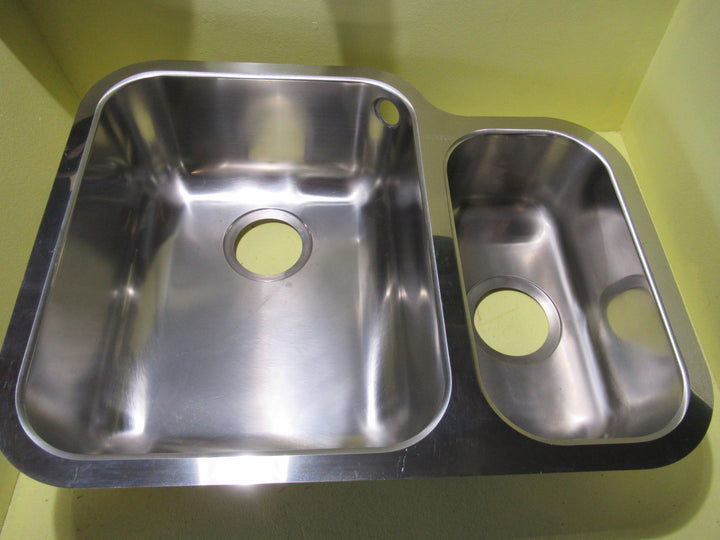 Blanco Double Bowl 530-U1.5 Undermount (4 53665BL)600L x 470W x 160D