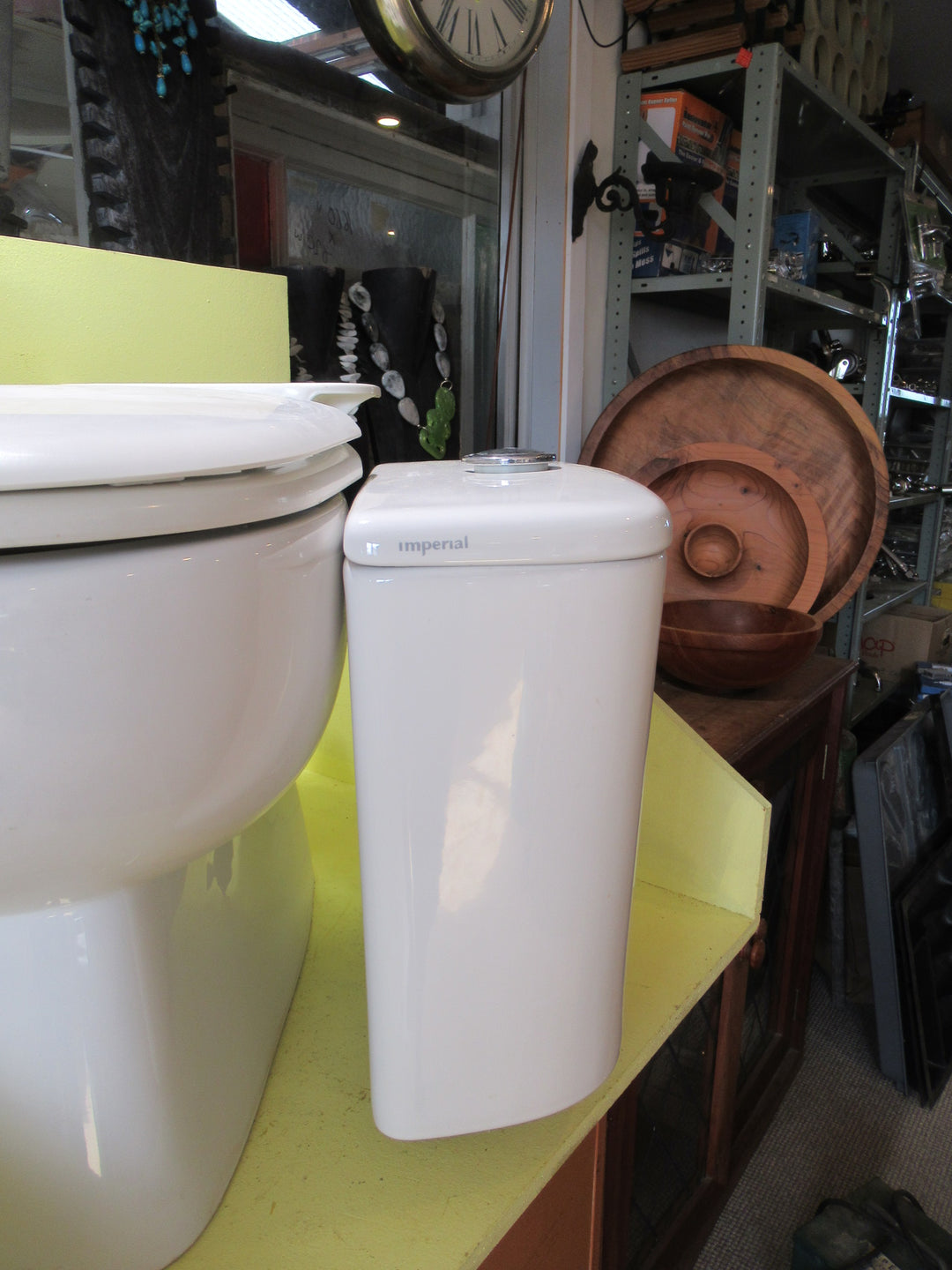 Imperial Toilet & Cistern 440H x 380W x 650D/Cistern 360H x 390W x 190D