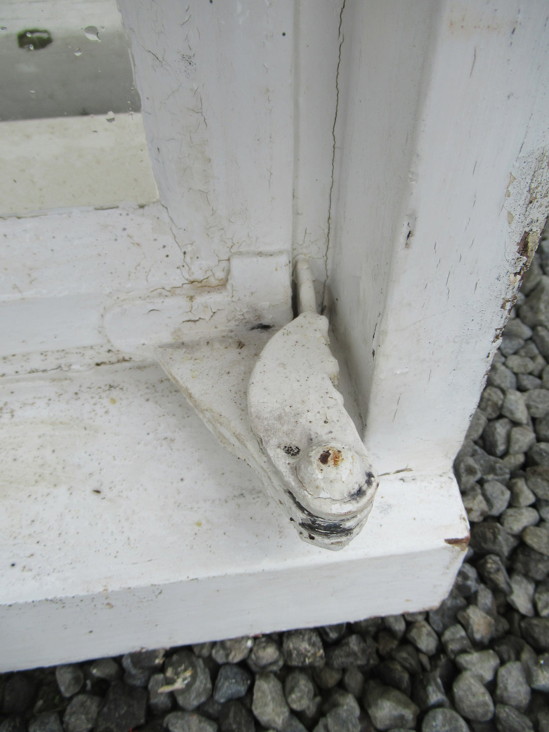 Chapman Taylor Obscure Casment Window with Metal Frame & Brass Hardware