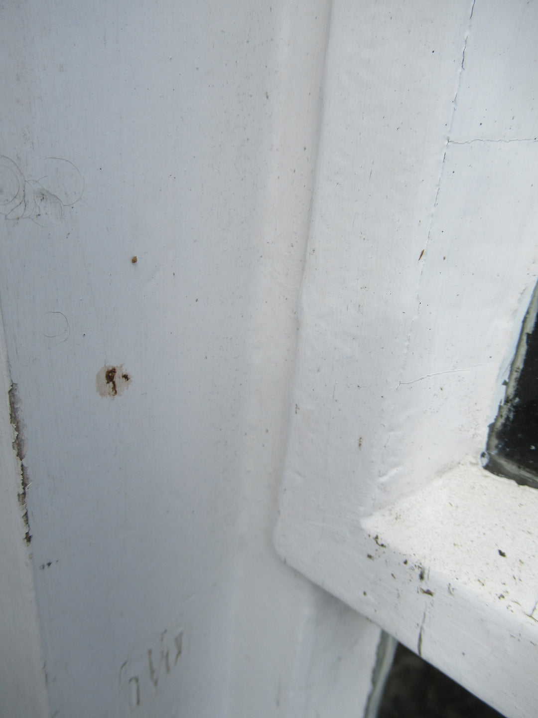 Chapman Taylor Obscure Casment Window with Metal Frame & Brass Hardware