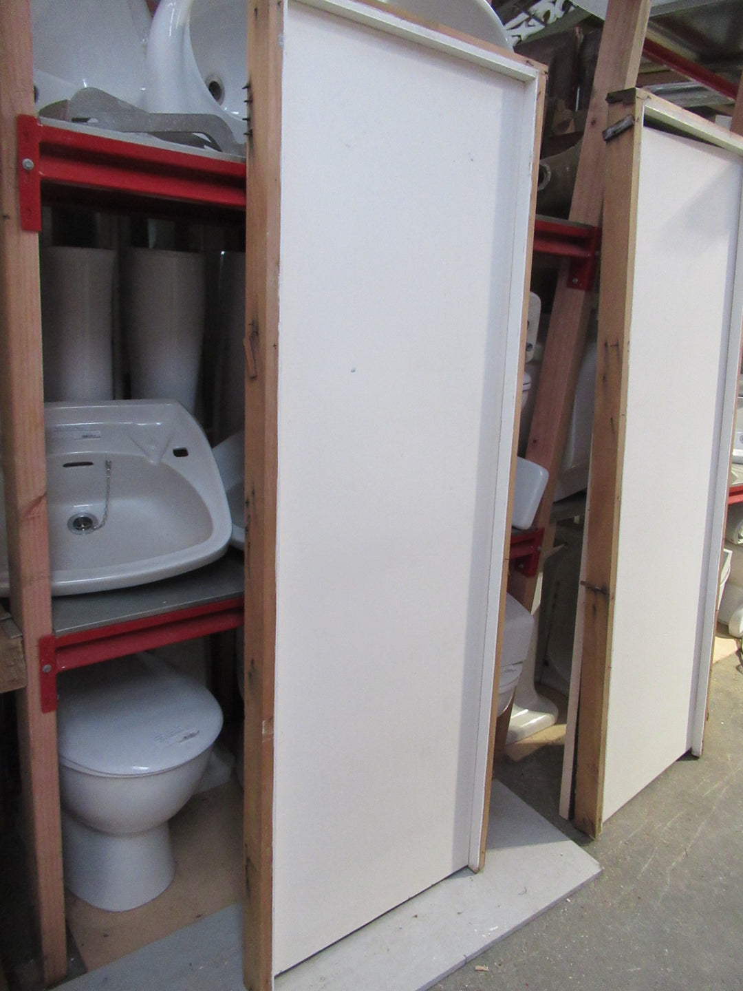 Hallway Hollow Core Door with Frame 1176H x 650W x 76D