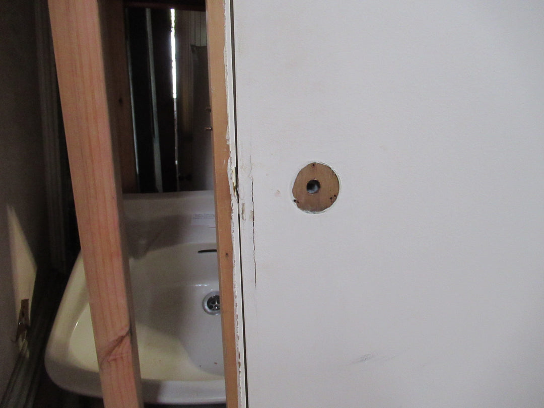 Hallway Hollow Core Door with Frame 1176H x 650W x 76D