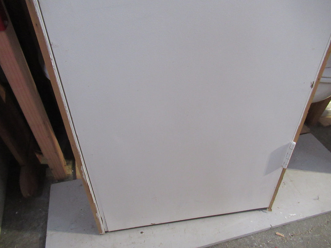 Hallway Hollow Core Door with Frame 1176H x 650W x 76D