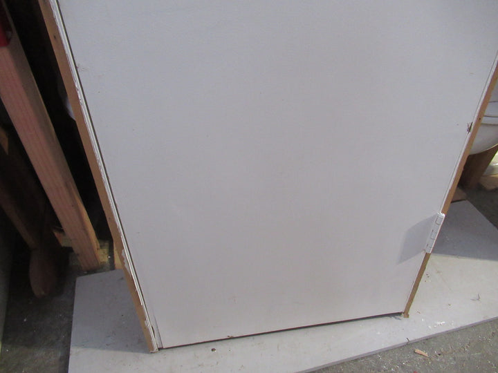 Hallway Hollow Core Door with Frame 1176H x 650W x 76D