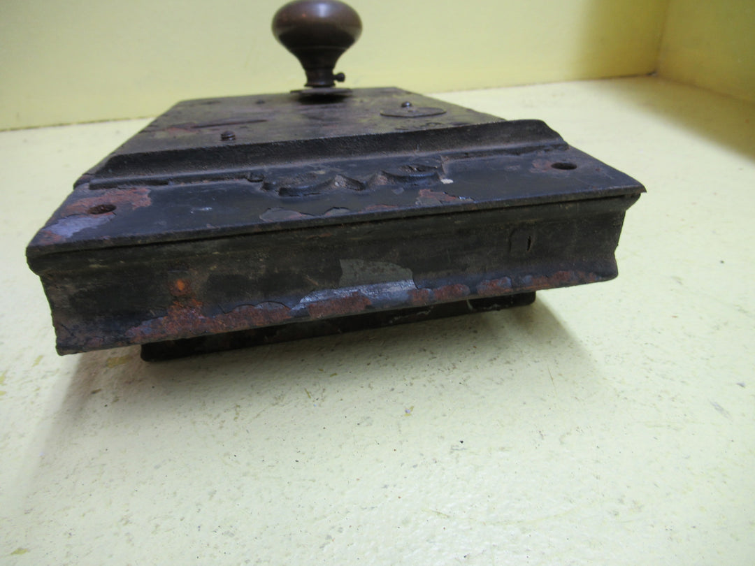 H & T Vaughan Manufacturer Vintage Box Lock with Pull Knob & Keep 230-270W x 140H x 30D