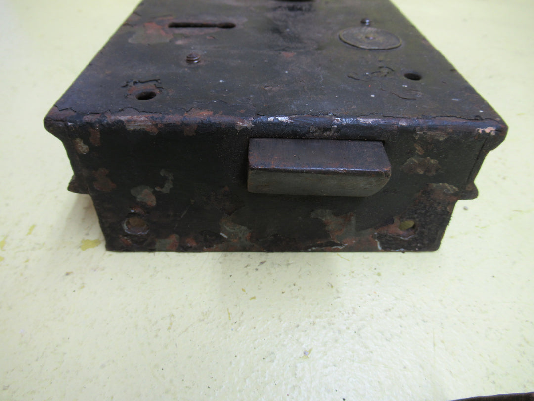 H & T Vaughan Manufacturer Vintage Box Lock with Pull Knob & Keep 230-270W x 140H x 30D
