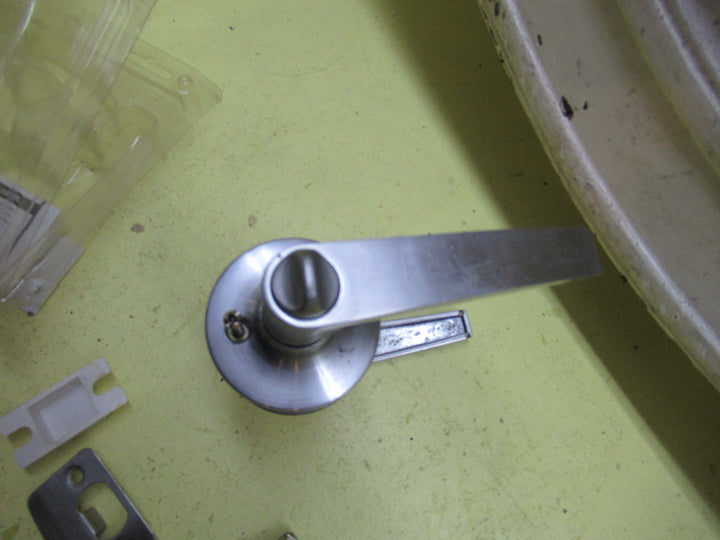 Seattle -Sylvan Rectangle Square Lever Handle 65Dia x 60H/Lever 100L
