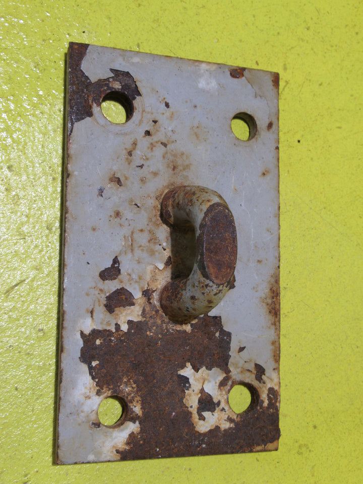 Catches for Slide Bolts   19L - 132L