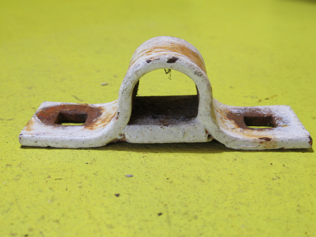 Catches for Slide Bolts   19L - 132L