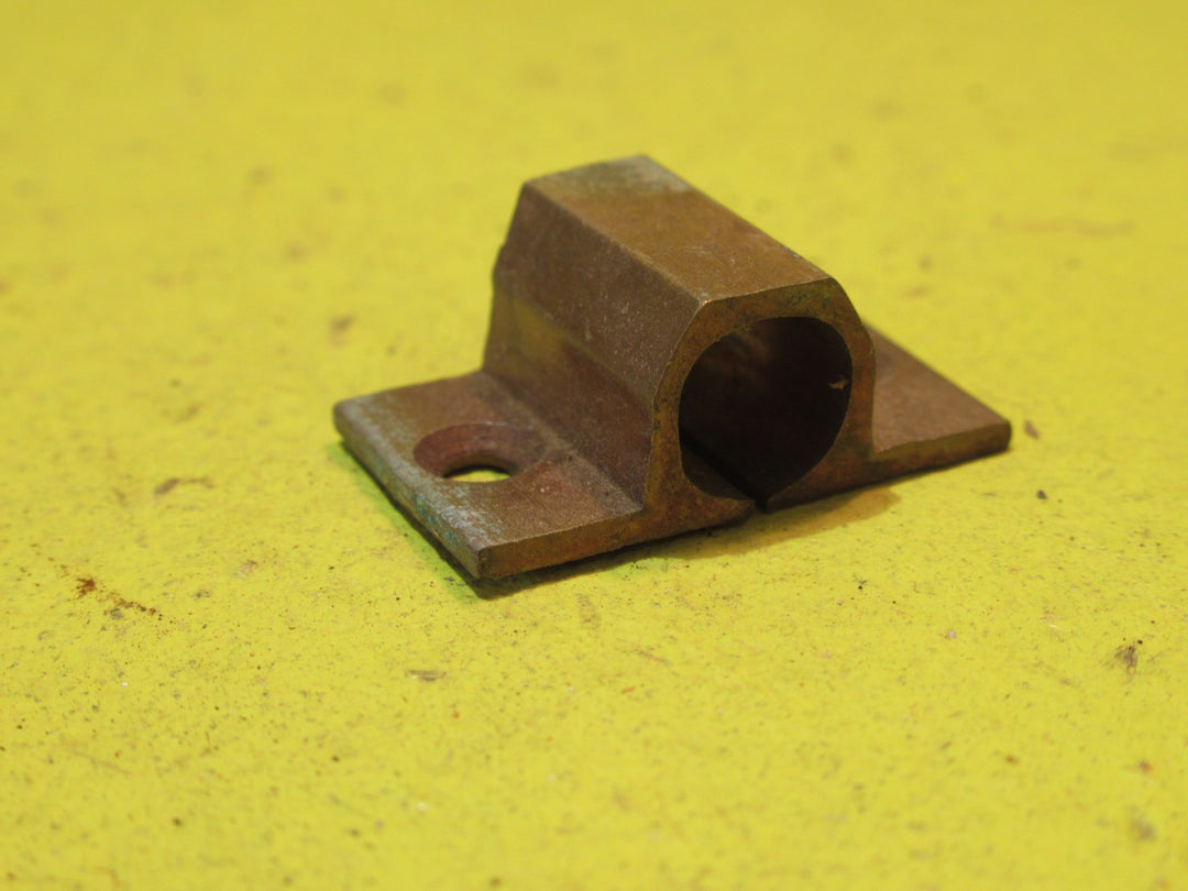 Catches for Slide Bolts   19L - 132L