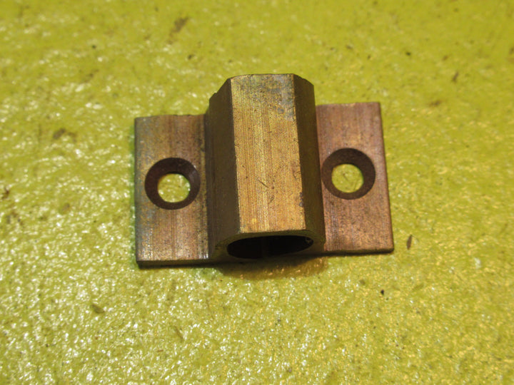 Catches for Slide Bolts   19L - 132L