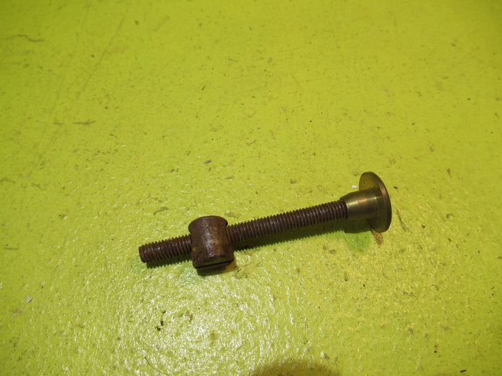 Brass Screws   70L x 17D