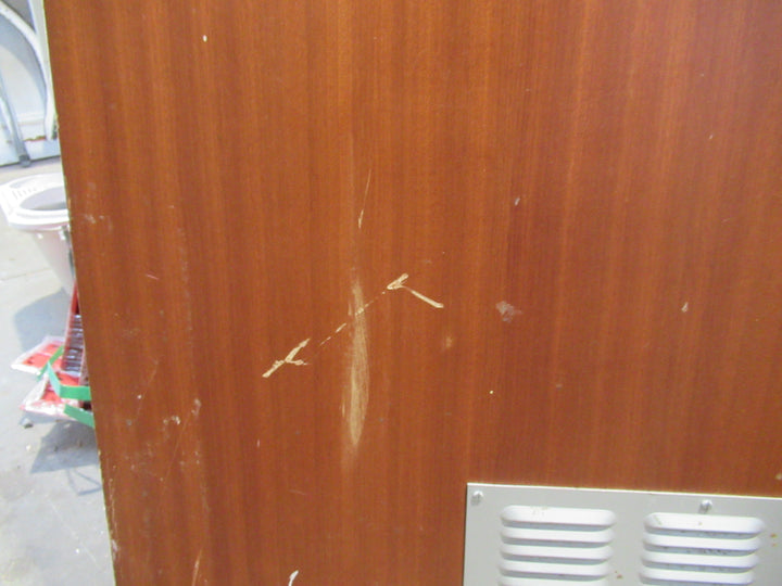 Internal Brown Hollowcore Door with Vent   1980H x 810W x 40D