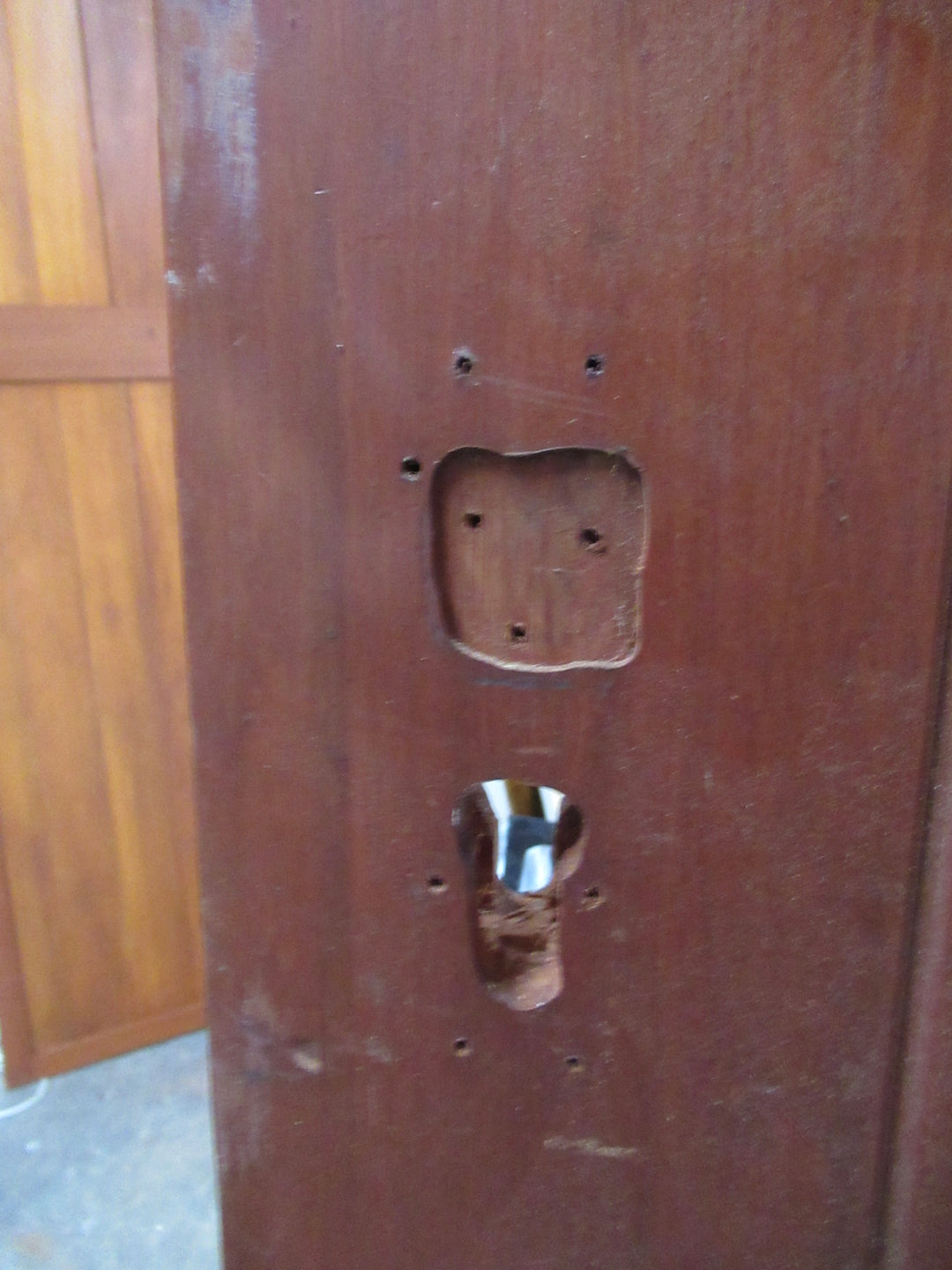 Cedar T & G Door 1980H x Inner 725W Outer 735W x 40D