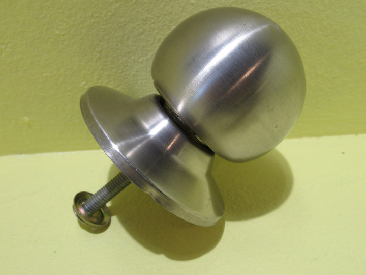 Brushed Chrome Door Pull Handle 65Dia x 65H