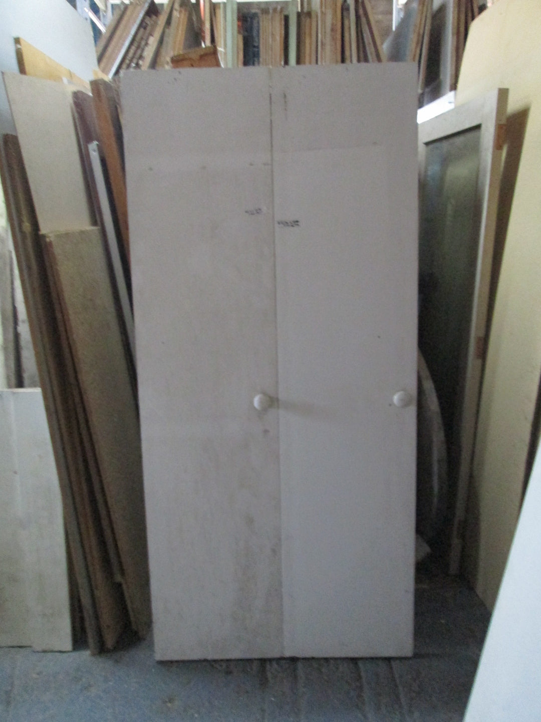 Bifolding Hollow Core Doors 1970H x 450W x 35D